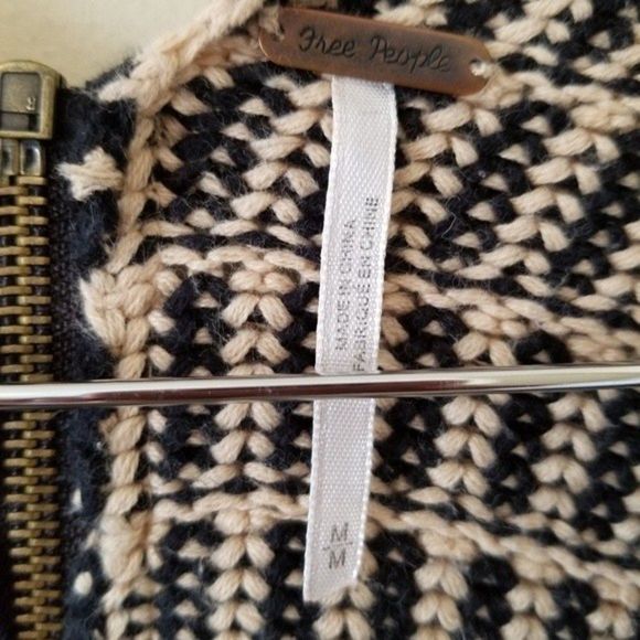 Free People Something Special Poncho - Picture 8 of 16